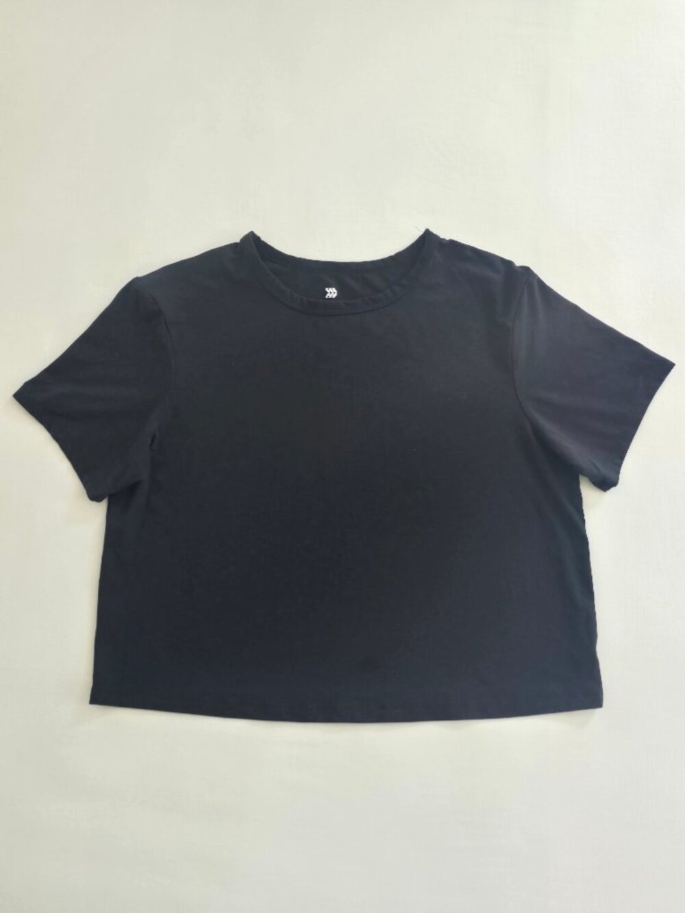 All in Motion Beyond Ease Short Sleeve Boxy T-Shirt Black Size Small